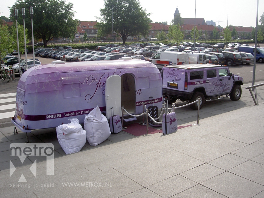 Autoreclame caravan wrap met folie fotoprint stickers MetroXL Autoreclame caravan wrap met folie fotoprint stickers MetroXL