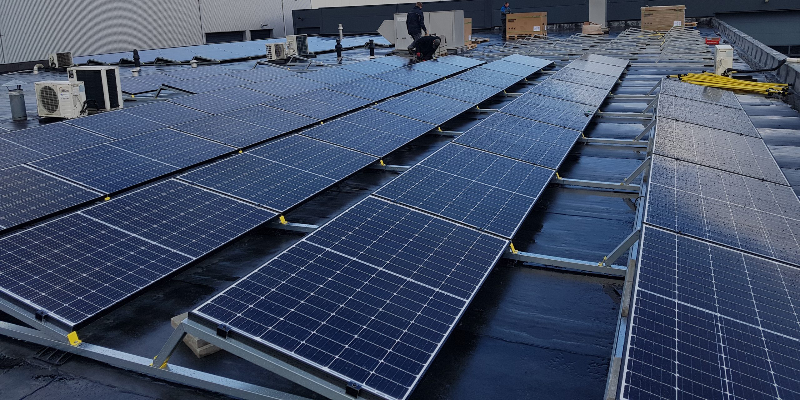 zonne-energie met zonnepanelen MetroXL
