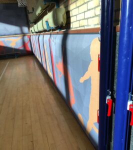 akoestische wand sporthal