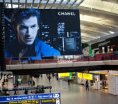 Lumiwall Chanel Luchthaven Schiphol