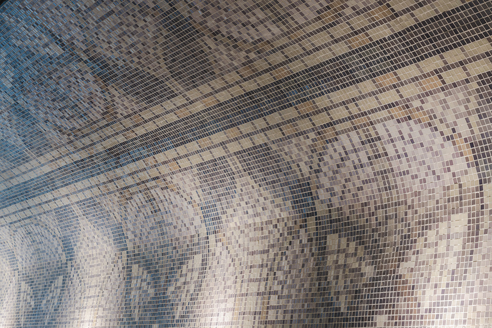 mozaiek plafond van MetroXL